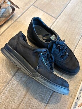 Mephisto Match Runoff sneakers Black Nubuck size 8 women’s
